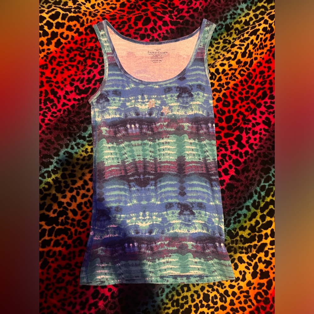 Tie dye tang top with rinestone stars in the middle